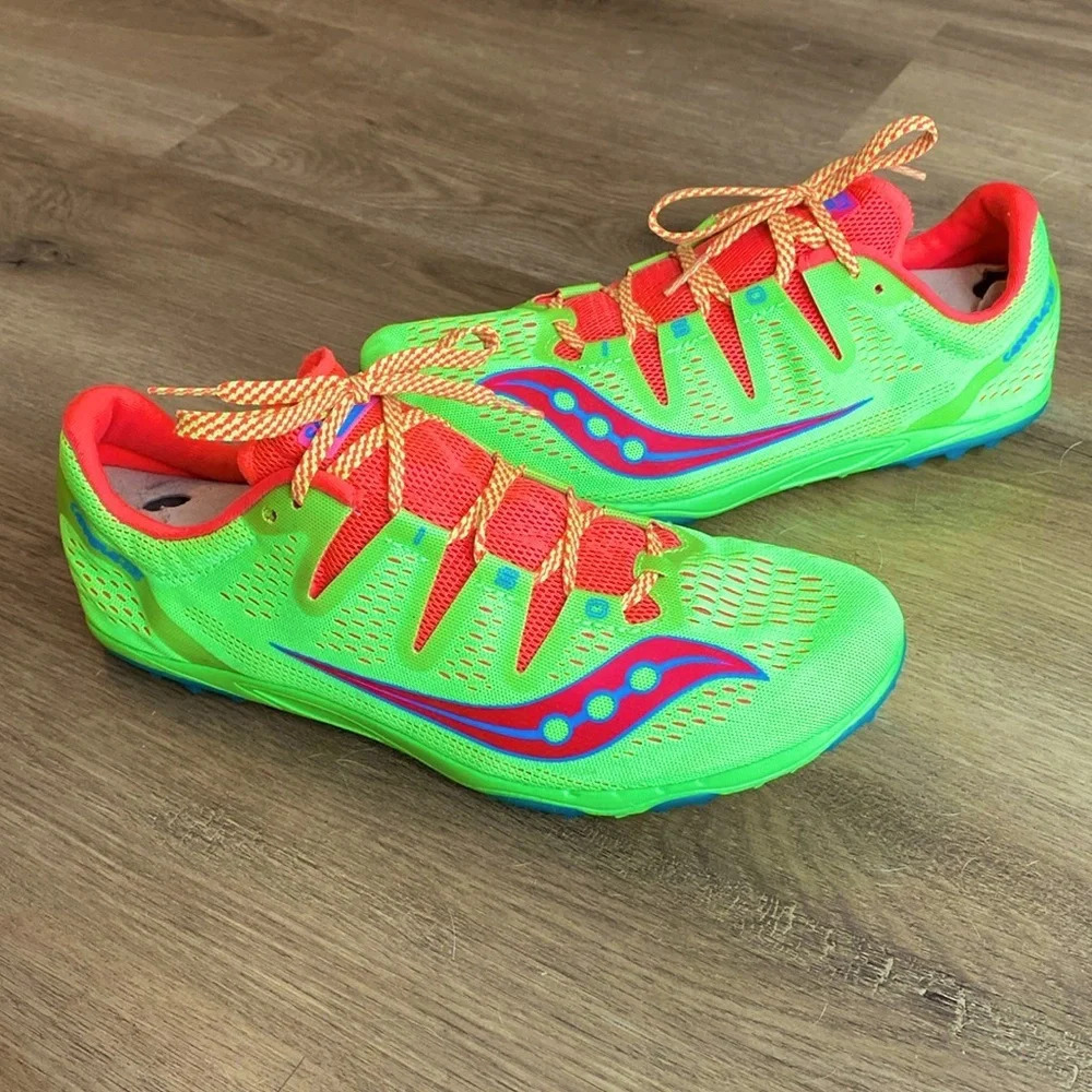 EUC Saucony Carrera XC3 Women’s Spikes in fluorescent green and orange size 11
